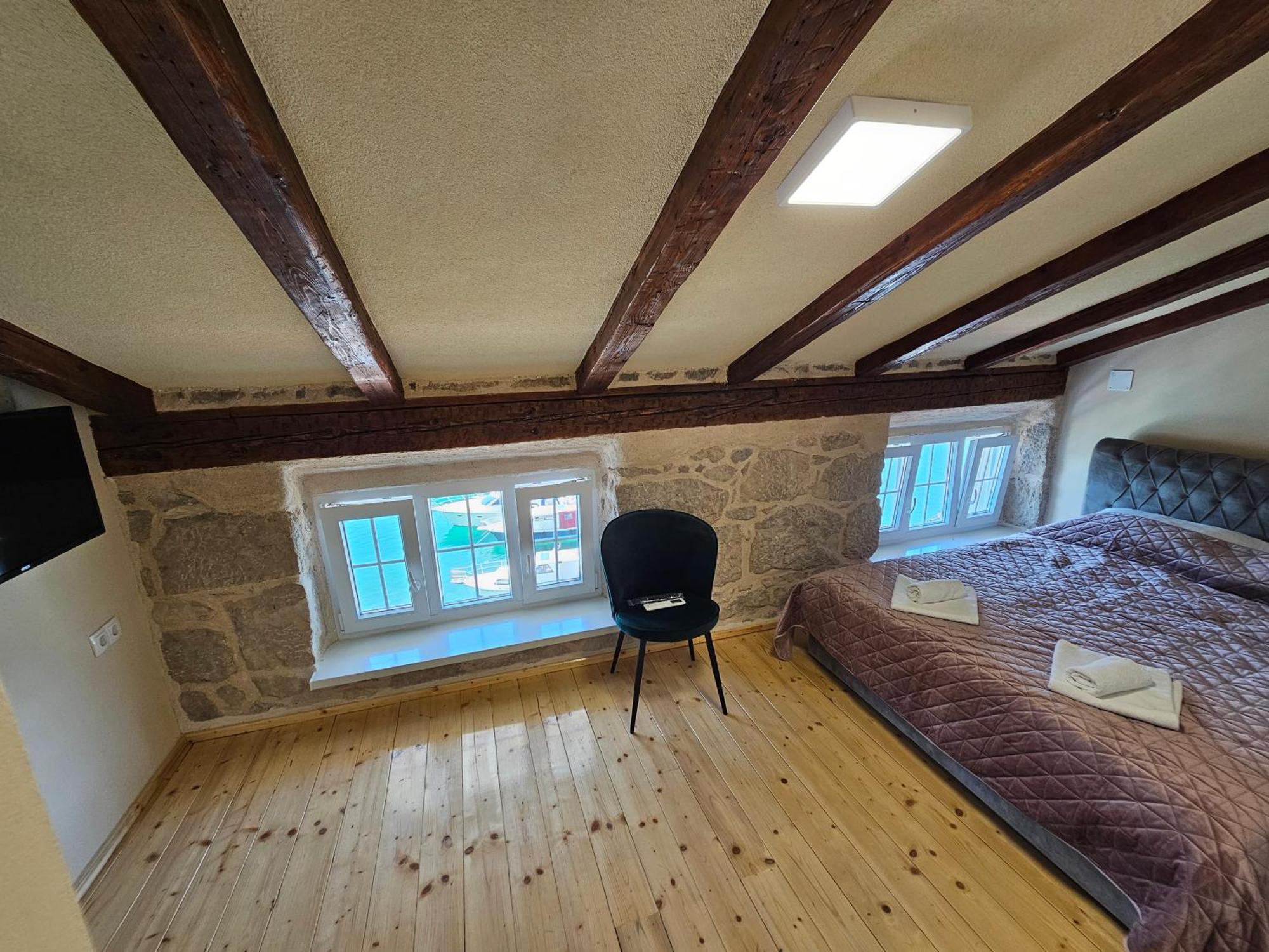 Villa Gaj Омишаль Экстерьер фото